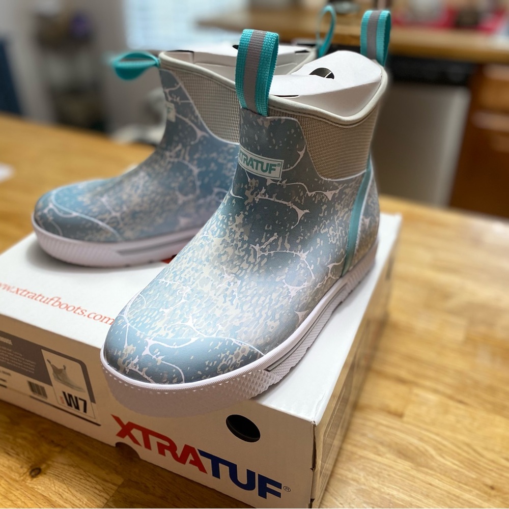 Woman’s XtraTuf boat shoe/Boots